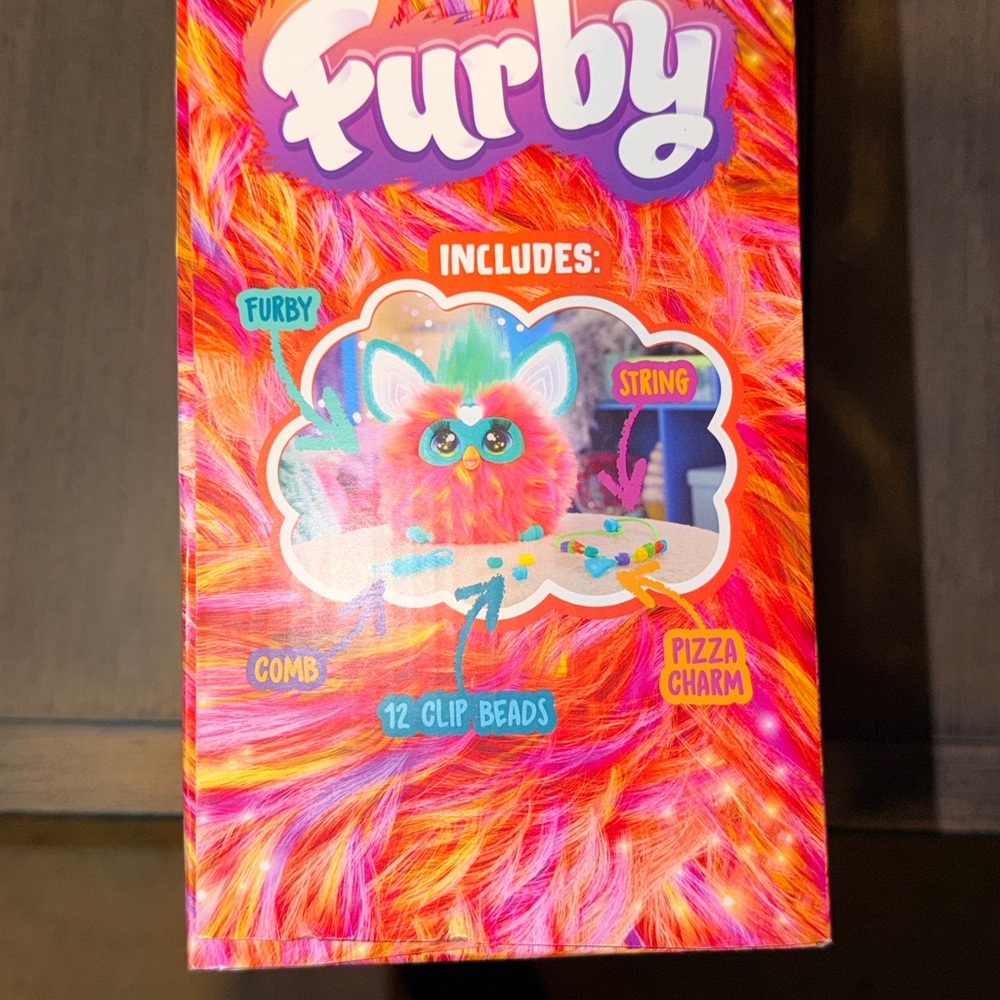 Furby Interactive Toy‎ - Style your Furby! - Picture 3 of 6